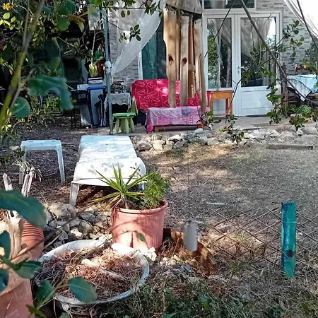 Romance Stone Cozy On The σκιώνη παραθεριστική